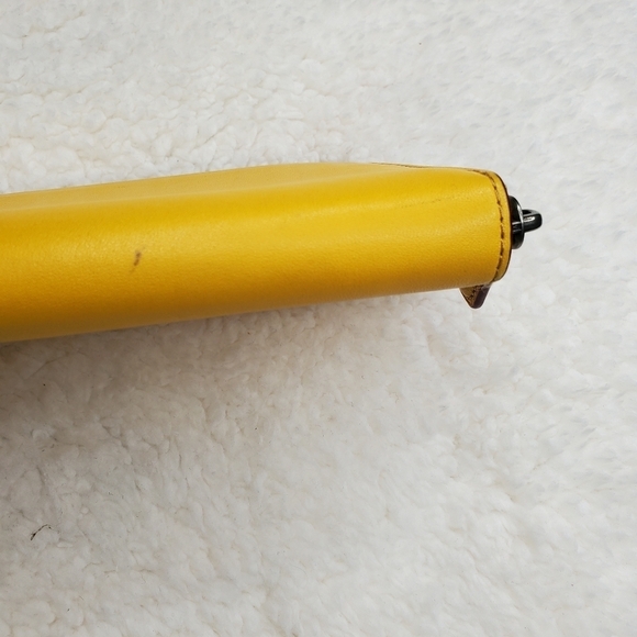 Disney x Coach Mickey Mouse Skateboard Yellow Leather Accordion Zip Wall… - Picture 14 of 16